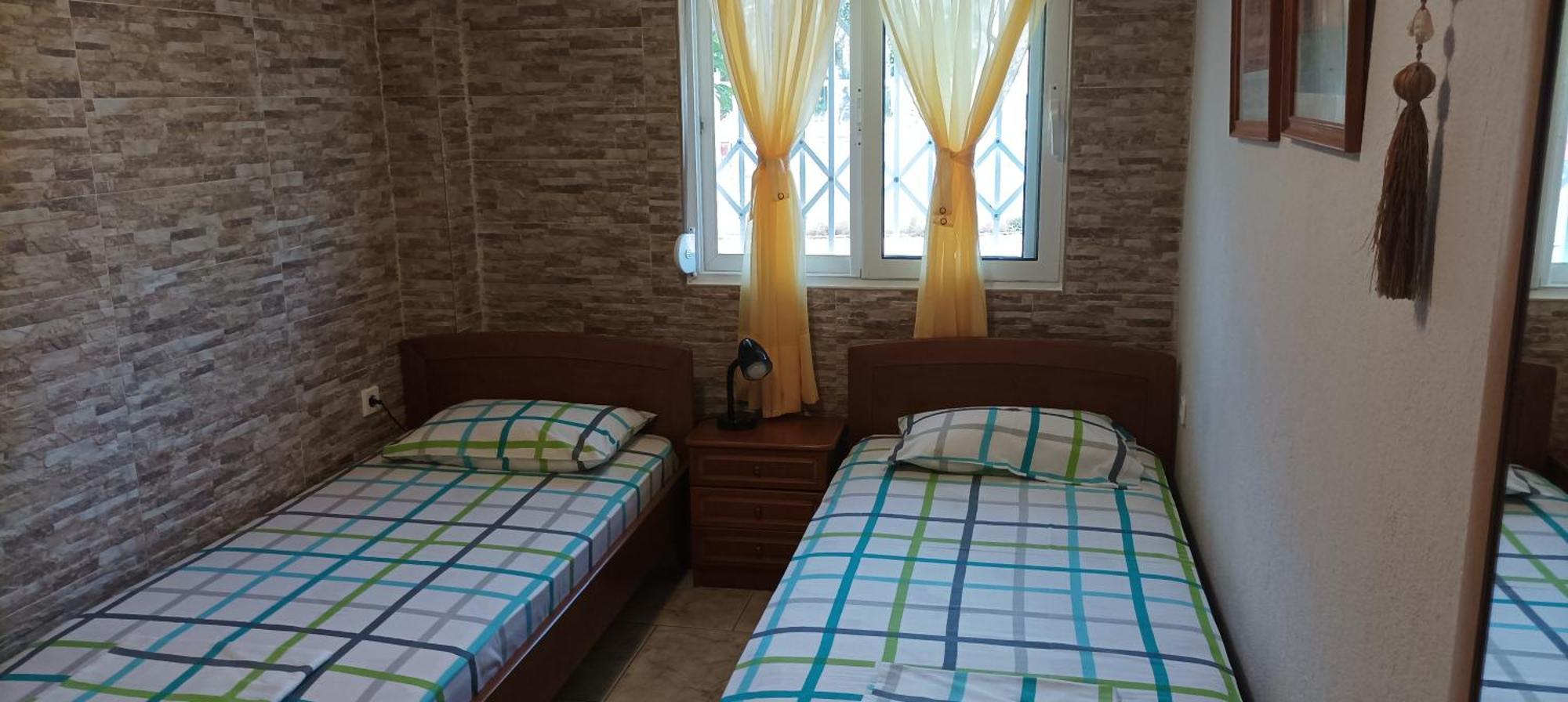 George & Katerina Houses Paralia Dionysiou Rum bild